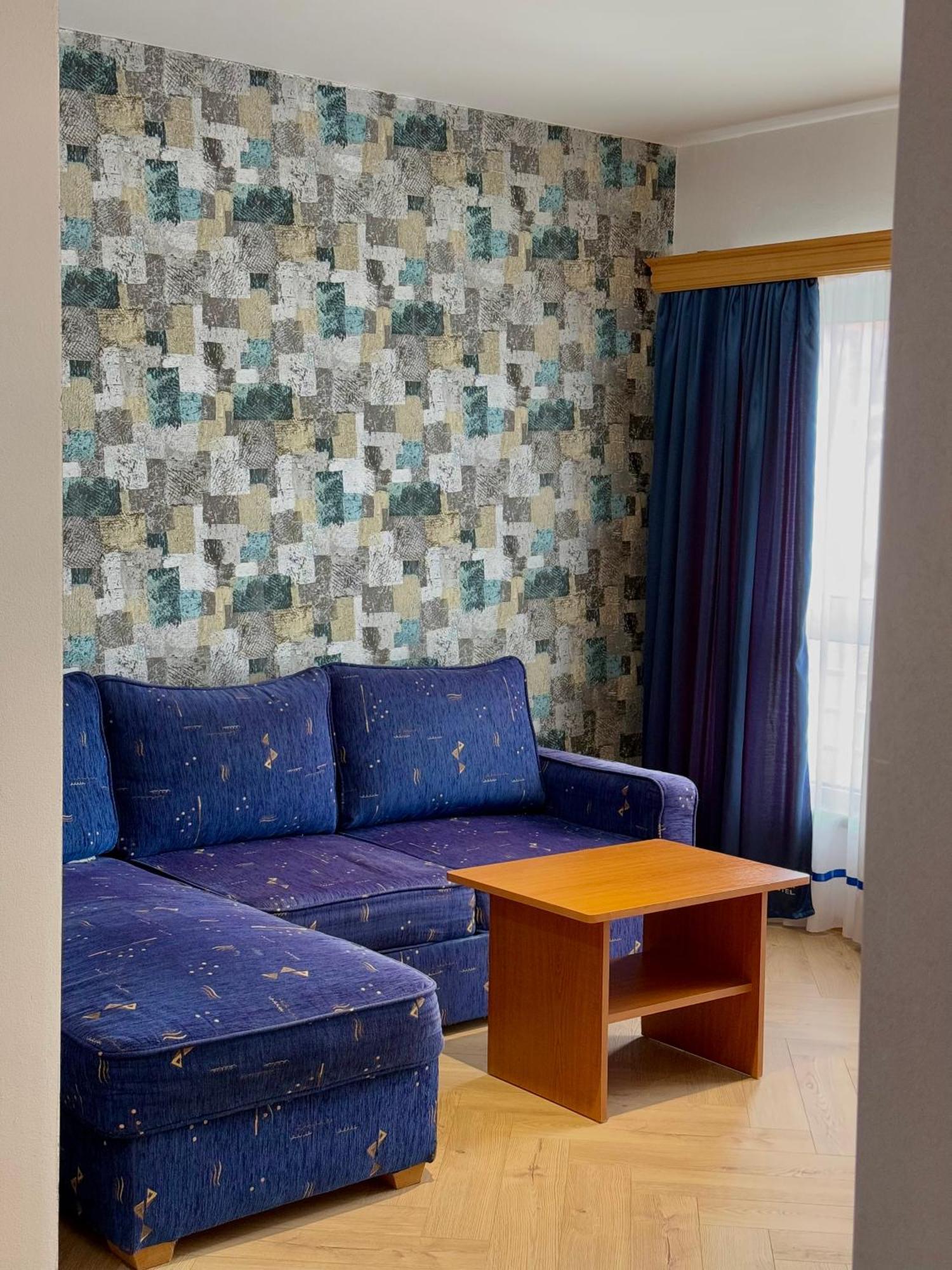 Motel M Vlasenica エクステリア 写真